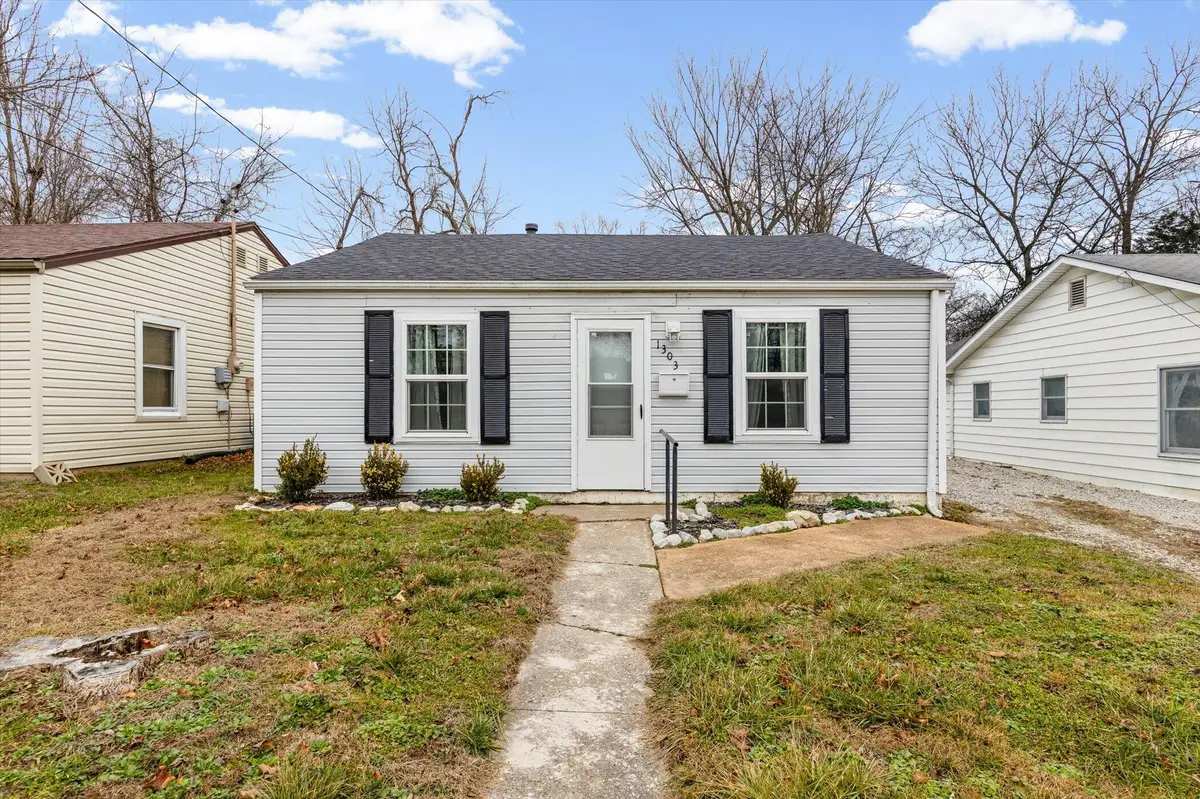 1303 E Elm St, Jefferson City, MO 65101 - Image #1