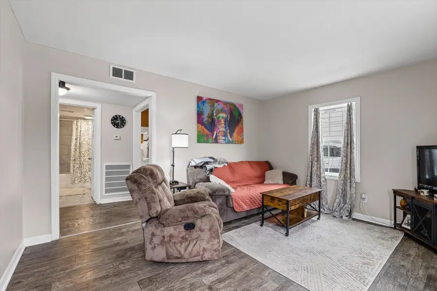 1303 E Elm St, Jefferson City, MO 65101 - Image #3