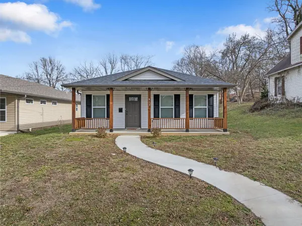 912 7th St, BOONVILLE, MO 65233