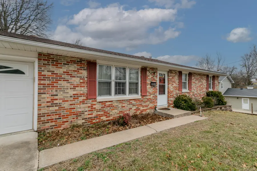 3 Hawthorn St, Fulton, MO 65251 - Image #3
