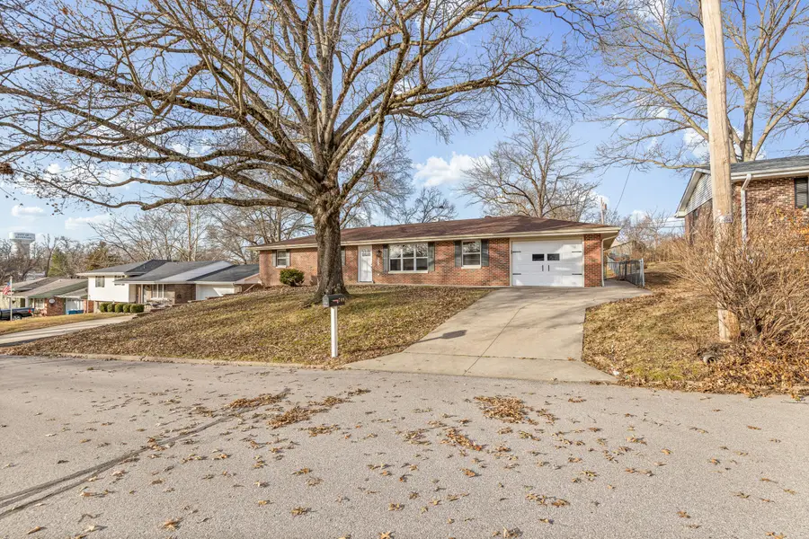 709 Geneva St, Jefferson City, MO 65101 - Image #3