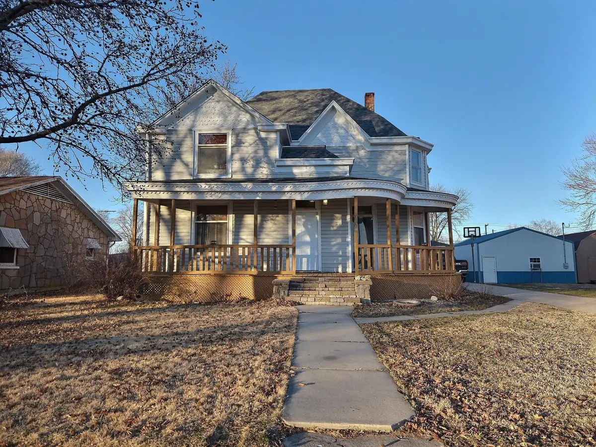 123 E Cooper St, Tipton, MO 65081 - Image #1