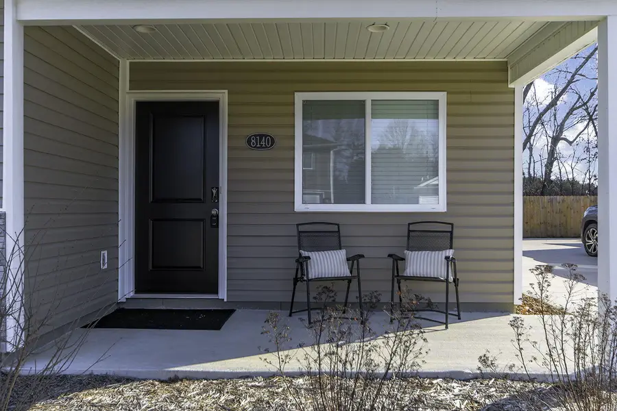 8140 N Glen Meadow Dr, Columbia, MO 65202 - Image #3