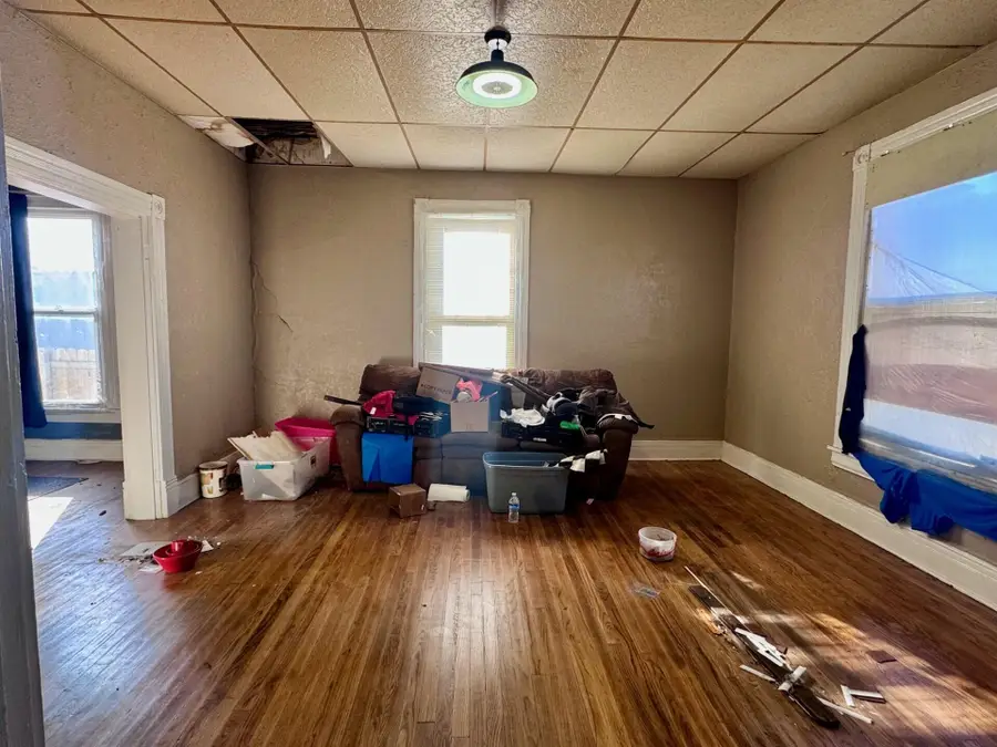 612 S 4th St, Moberly, MO 65270 - Image #3