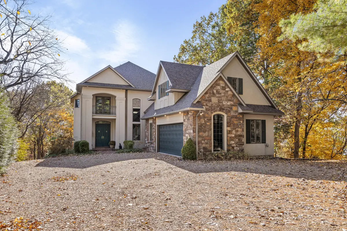 9290 W Terrapin Hills Rd Rd, Columbia, MO 65203 - Image #1