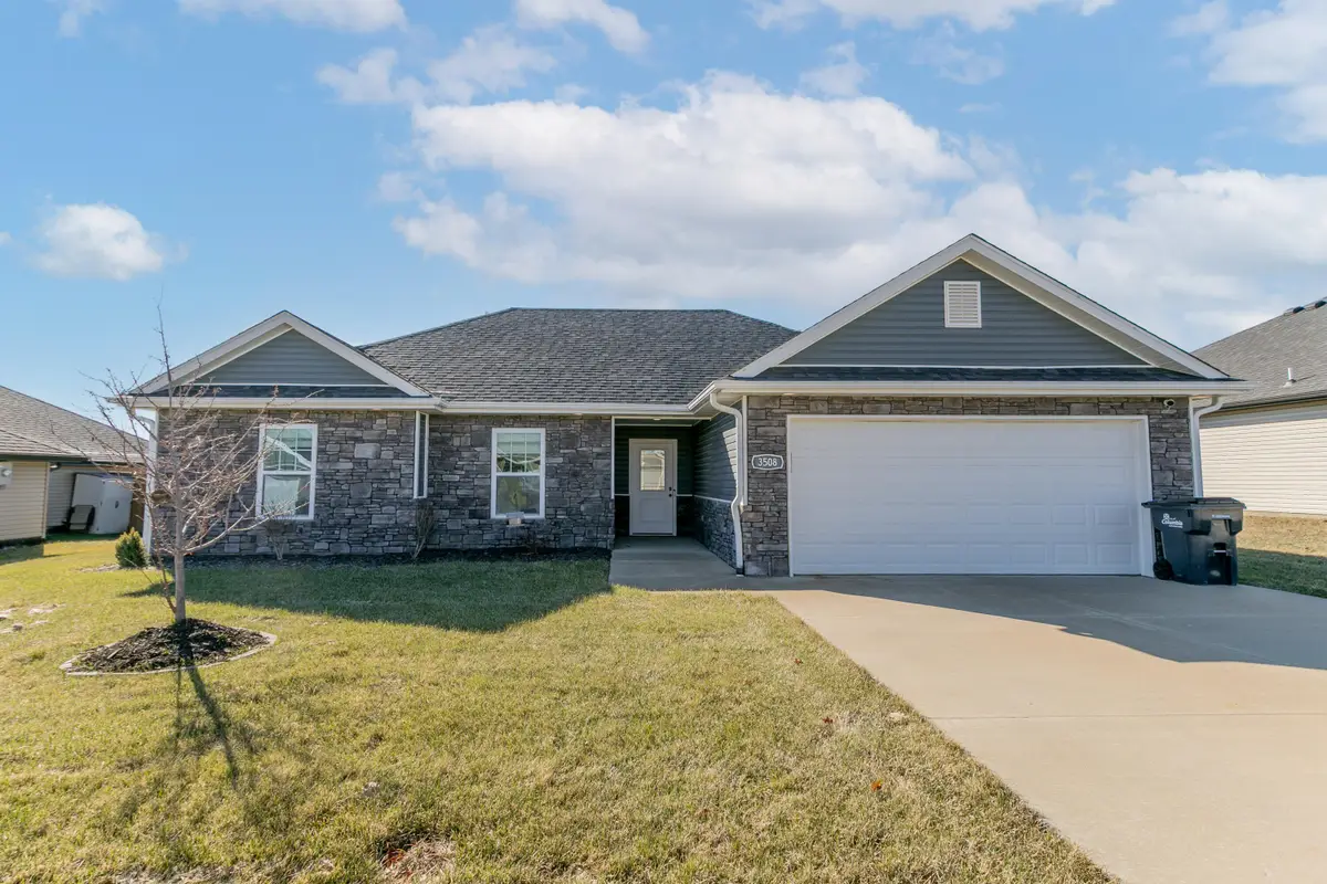 3508 Yellowwood Dr, Columbia, MO 65202 - Image #1