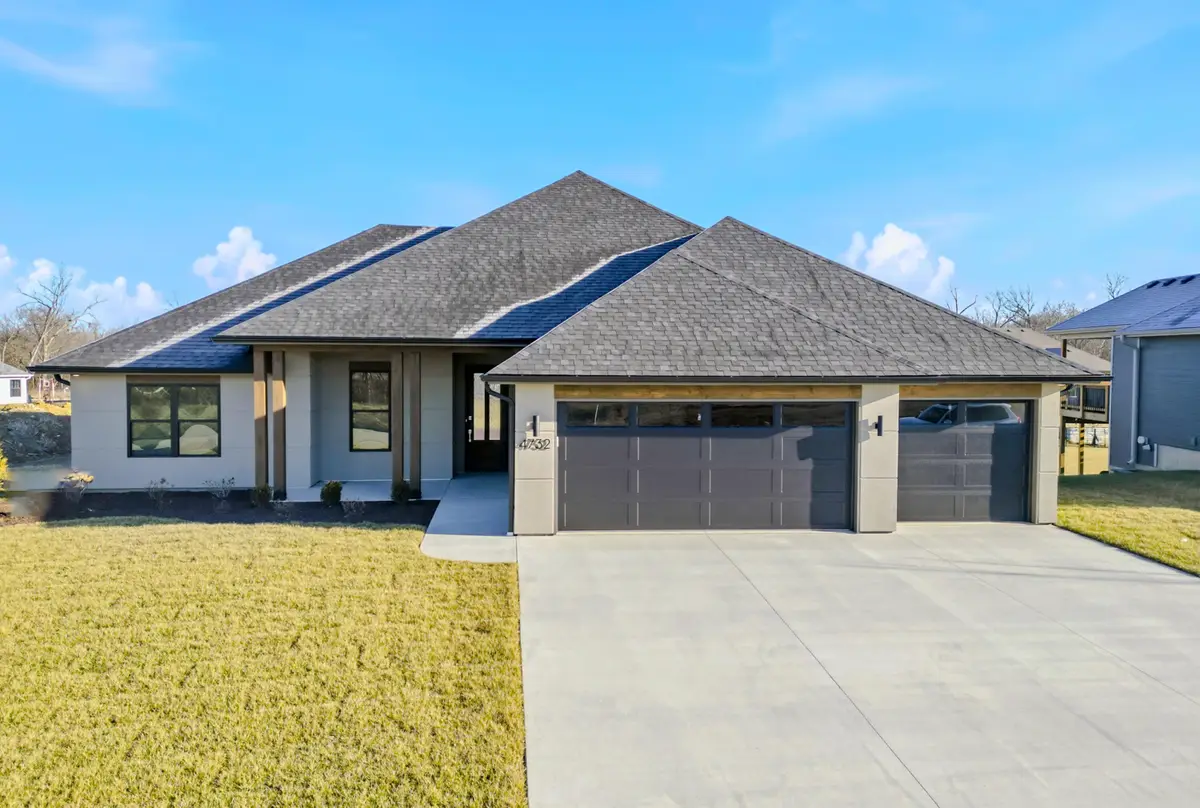 4732 Stayton Ferry Loop, Columbia, MO 65201 - Image #1