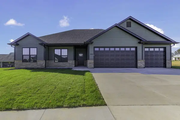 2103 Vinny Ave, MOBERLY, MO 65270