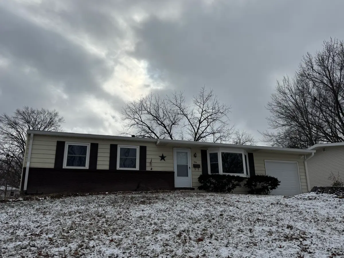 114 W Phyllis Ave, Columbia, MO 65202 - Image #1