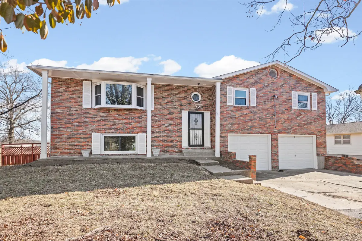 1504 Golf Blvd, Columbia, MO 65202 - Image #1