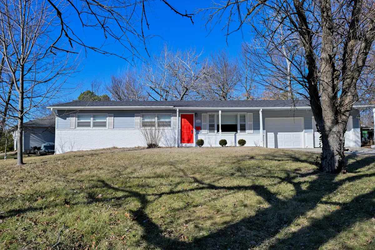 2601 Highland Dr, Columbia, MO 65203 - Image #1