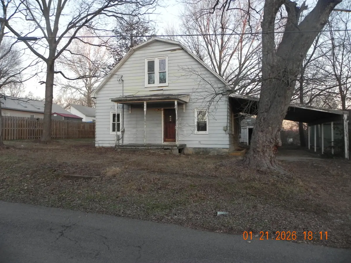 202 Olive St, Otterville, MO 65348 - Image #1