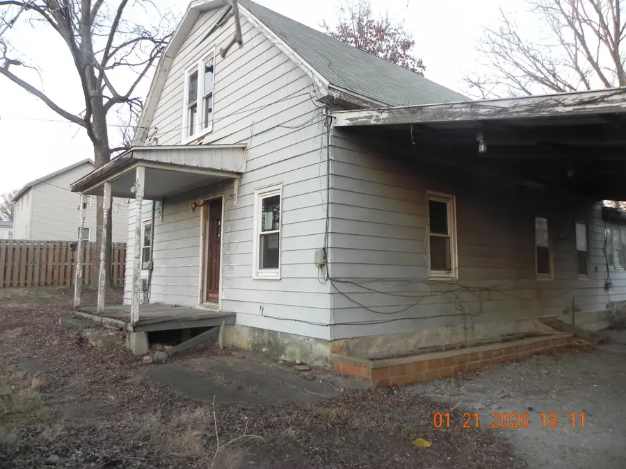 202 Olive St, Otterville, MO 65348 - Image #2