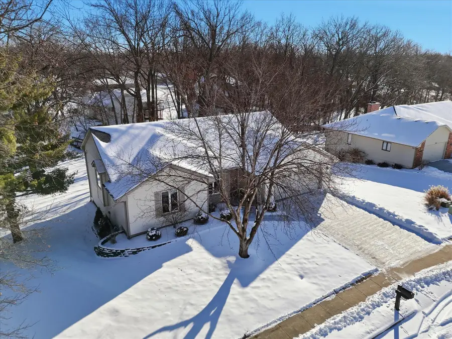 3808 Barrington Dr, Columbia, MO 65203 - Image #3