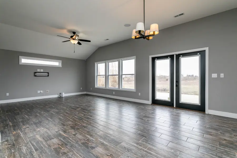 13655 Bobbie Garrett Dr, Ashland, MO 65010 - Image #2