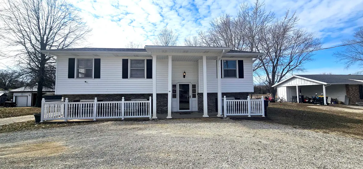 901 Elaine Dr, Fulton, MO 65251 - #1