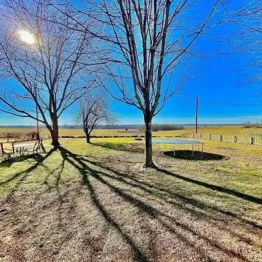 16930 Holiday Circle Cir, Boonville, MO 65233 - Image #2