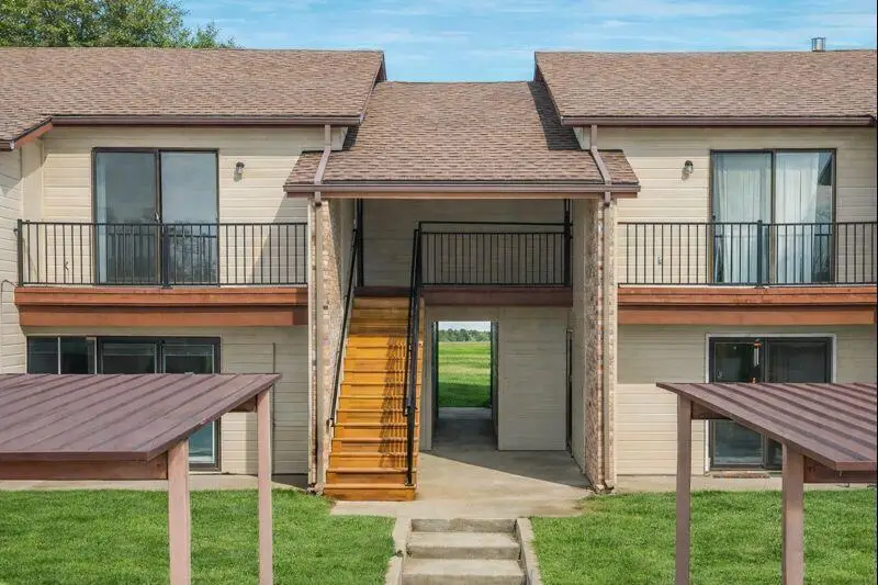 1877 N Waterfront Dr #9F, Columbia, MO 65202 - Image #1