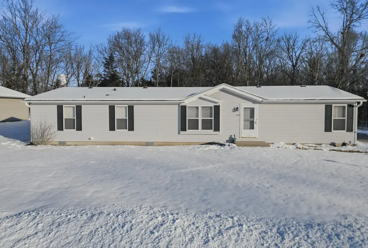 5280 N Burning Bush Rd, Columbia, MO 65202 - Image #1