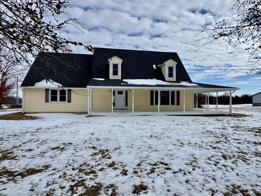 18350 N Highway 124, Centralia, MO 65240 - #3