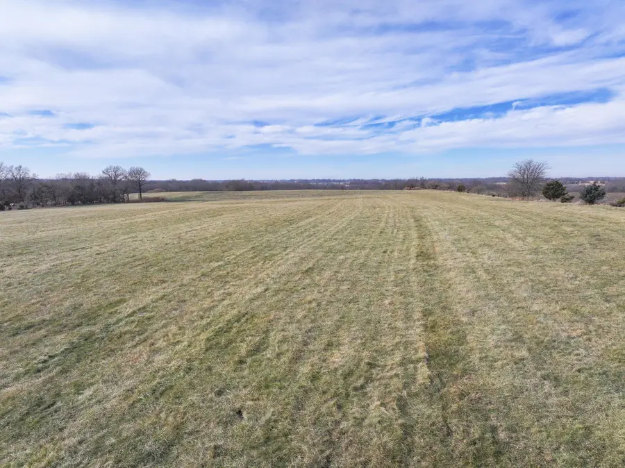 447 Holman, Clifton Hill, MO 65244 - #2