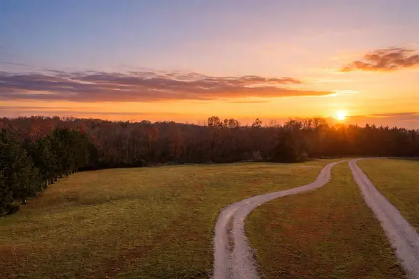 305 W Hillcrest Ave (lot 1), HOLTS SUMMIT, MO 65043