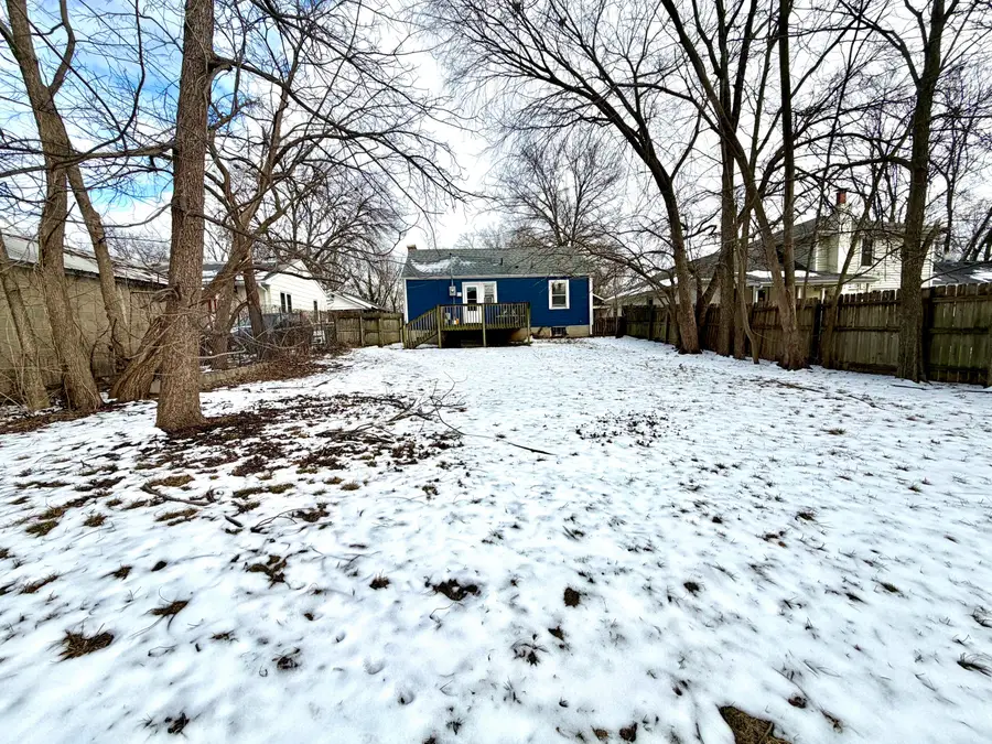 605 Paris Ct, Columbia, MO 65201 - Image #2