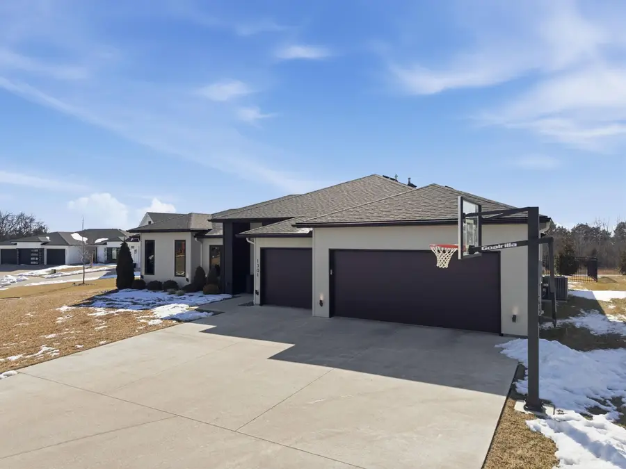 1301 Haxby Ct, Columbia, MO 65201 - Image #3