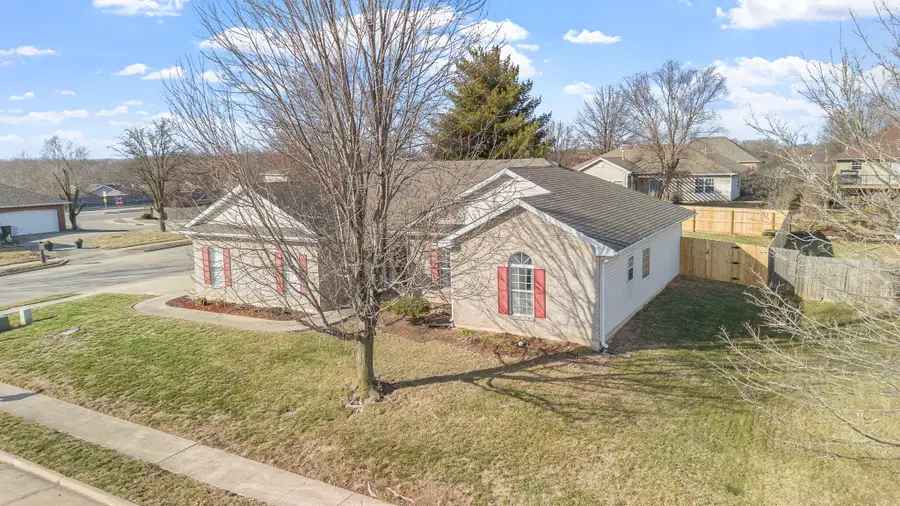 4203 Cedar Crest Ln, Columbia, MO 65203 - #2