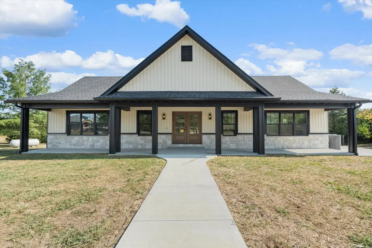 13100 N Bethlehem Rd, Harrisburg, MO 65256 - #1