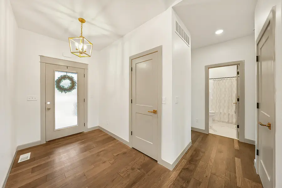 435 Dover Ct, Holts Summit, MO 65043 - #2