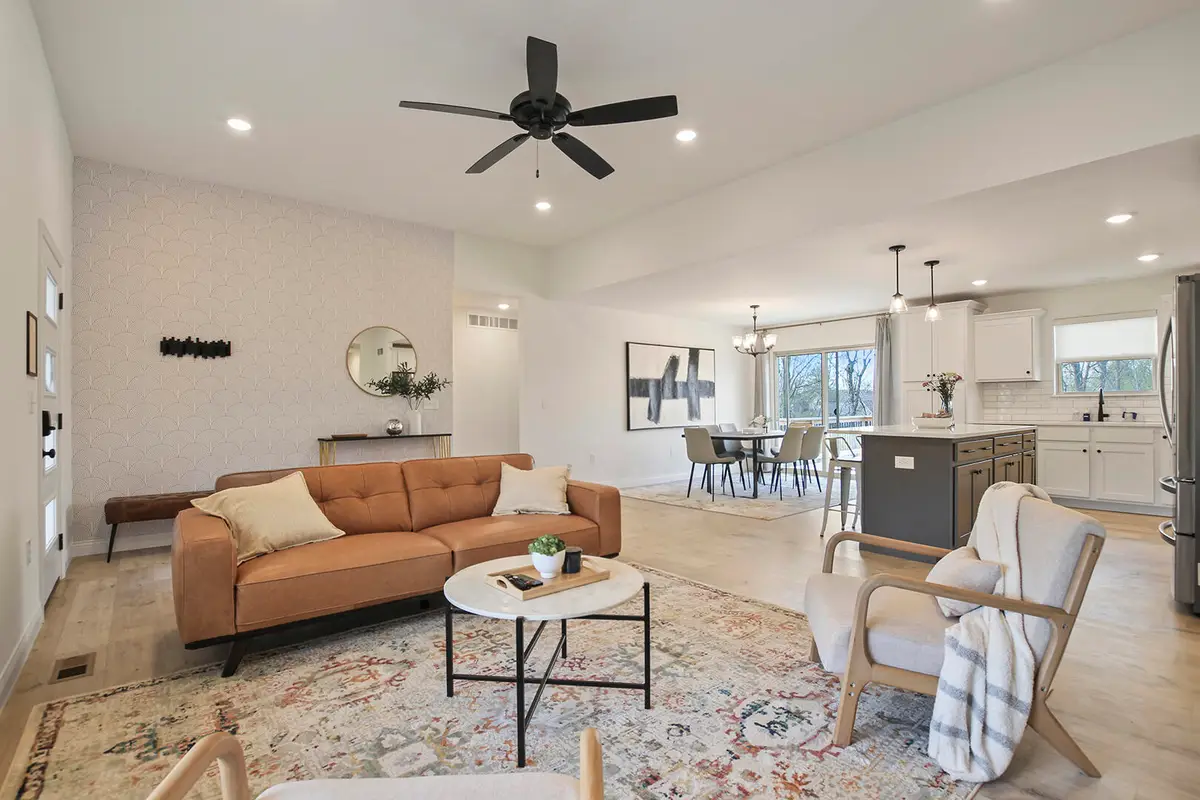 1641 Spring Mountain Dr, Columbia, MO 65201 - Image #1