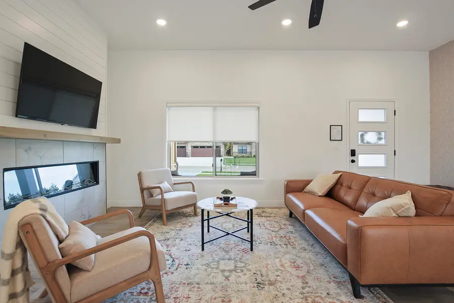 1641 Spring Mountain Dr, Columbia, MO 65201 - Image #3