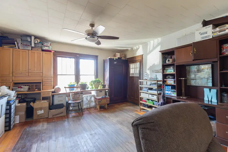 604 S 5th St, Moberly, MO 65270 - #3