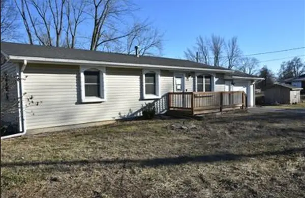 281 N Moreau Ave, TIPTON, MO 65081