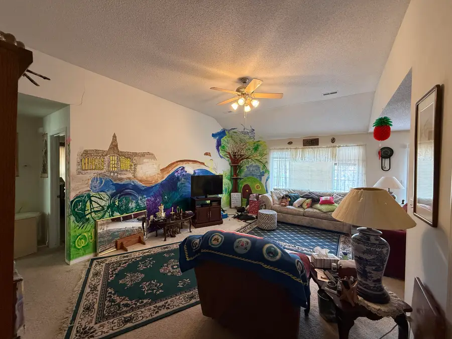 2410 Bentley Ct, Columbia, MO 65202 - #3