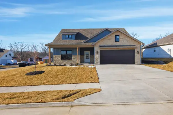 2033 Stone Mountain Ct, COLUMBIA, MO 65201