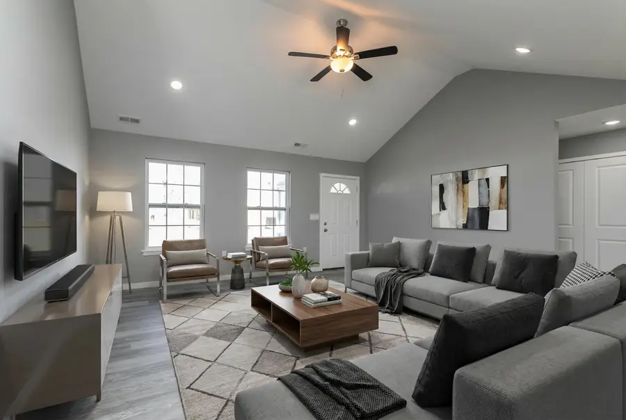 534 W Maple St #1, Mexico, MO 65265 - #3