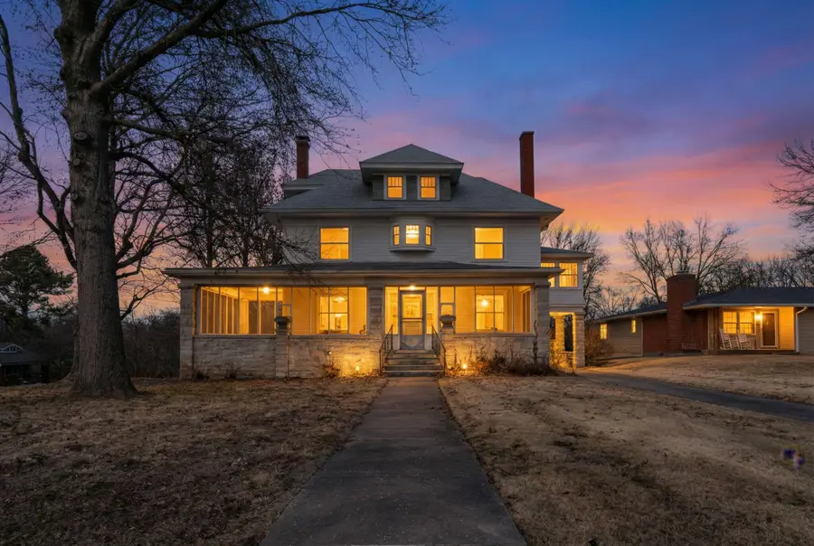 503 E Eastwood St, Marshall, MO 65340 - #2