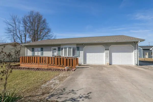 605 S Central St, CENTRALIA, MO 65240