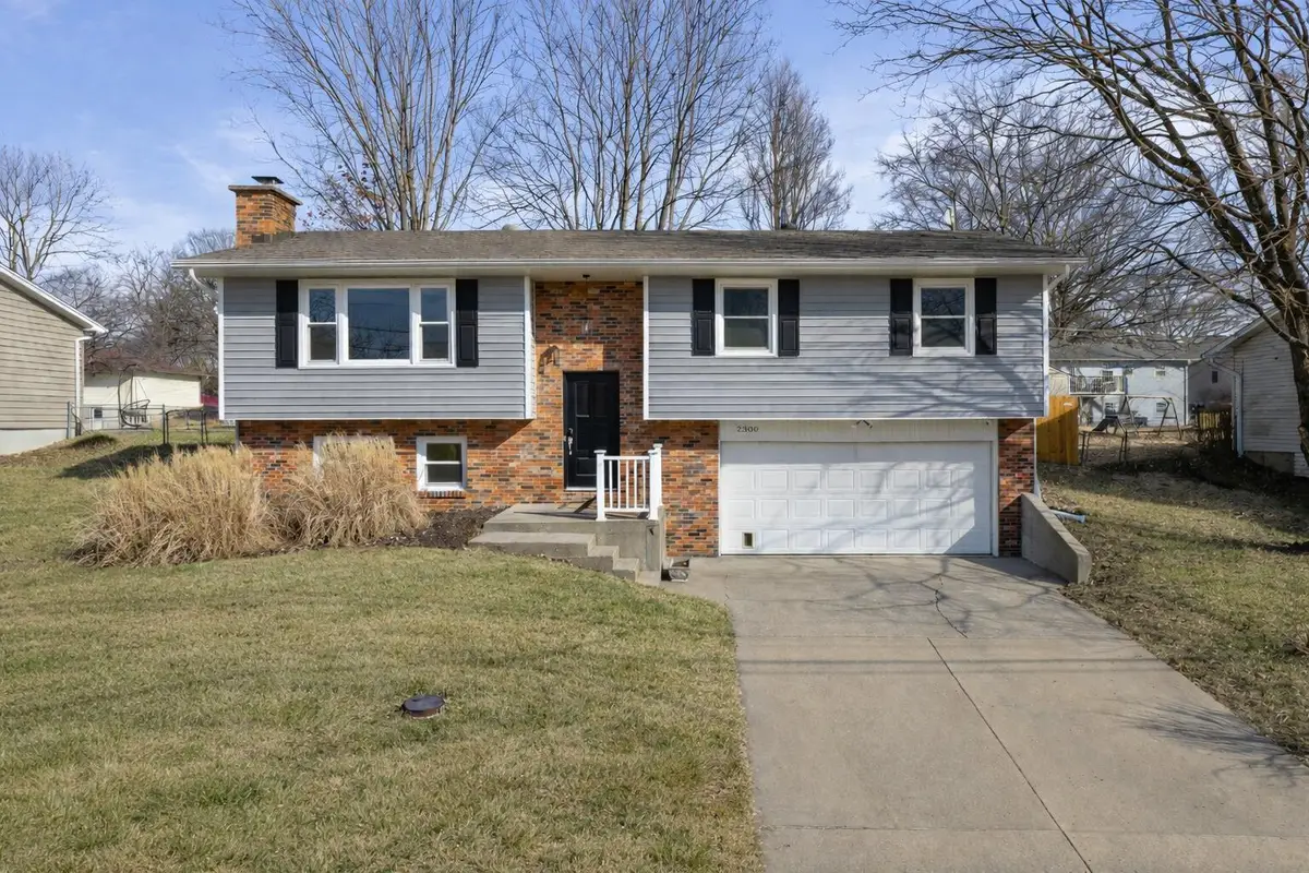 2300 Sunflower St, Columbia, MO 65202 - #1