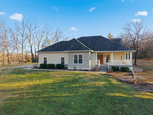 1800 S Johnmeyer Ln, COLUMBIA, MO 65203