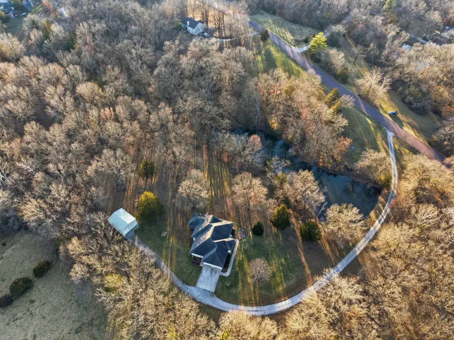 1800 S Johnmeyer Ln, Columbia, MO 65203 - #2