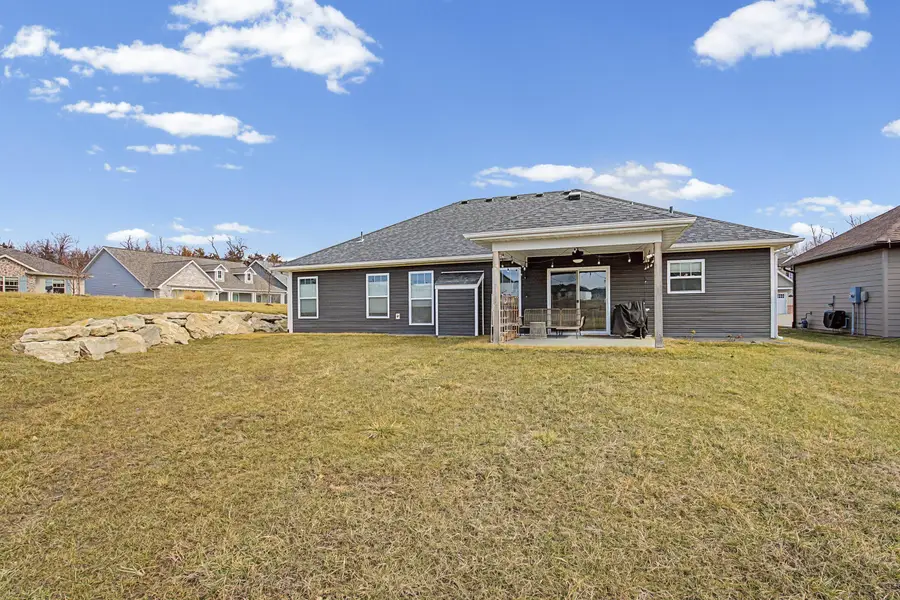 1801 Fair Oaks Ct, Columbia, MO 65201 - #3