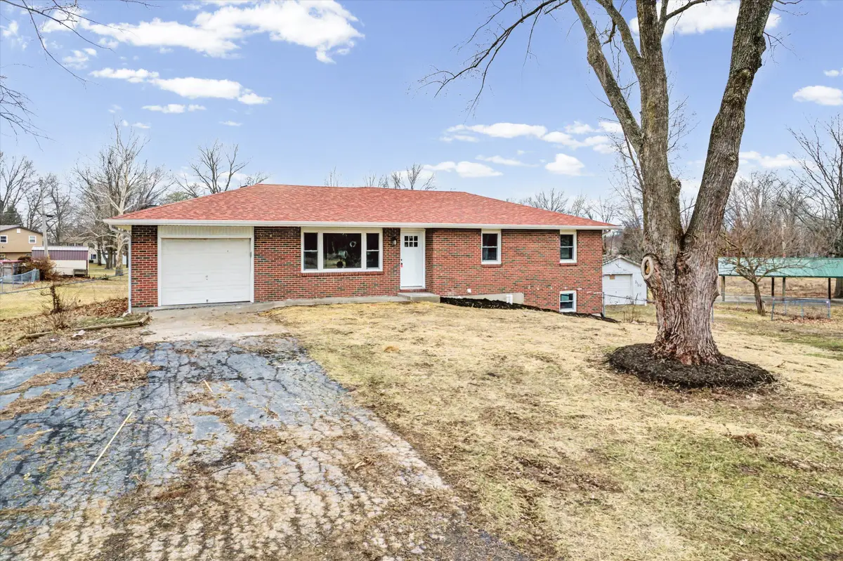 7680 E Parklane Dr, Columbia, MO 65201 - #1