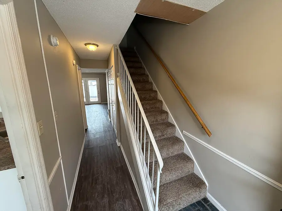 1201 S Old Hwy 63 #108, Columbia, MO 65201 - #3