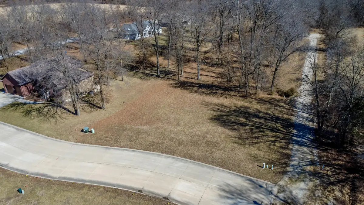 3814 Graf Dr, Mexico, MO 65265 - #1