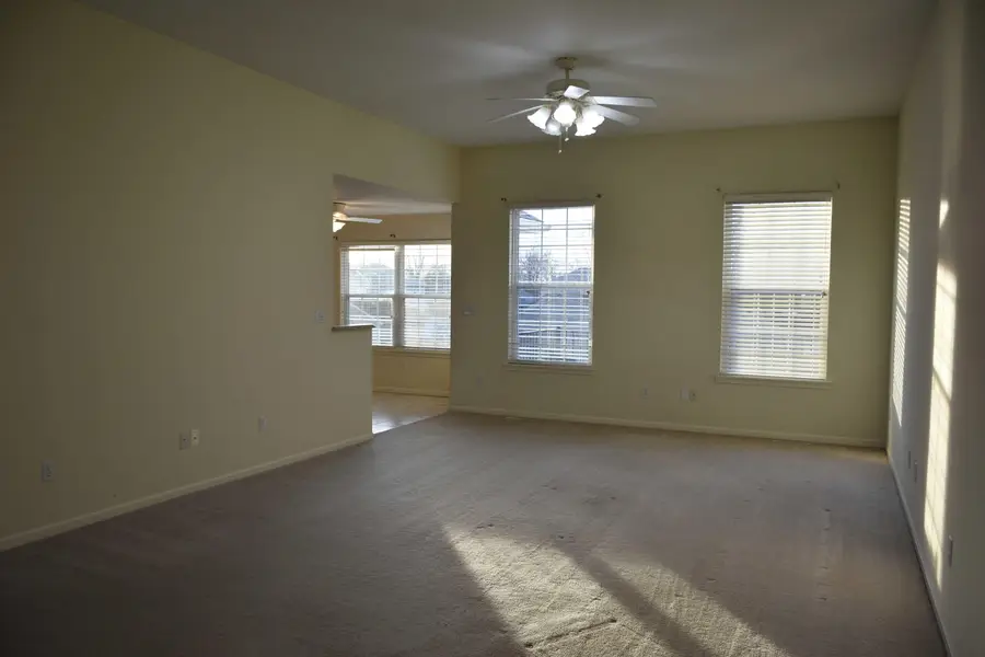 3811 Panther Dr, Columbia, MO 65202 - #3