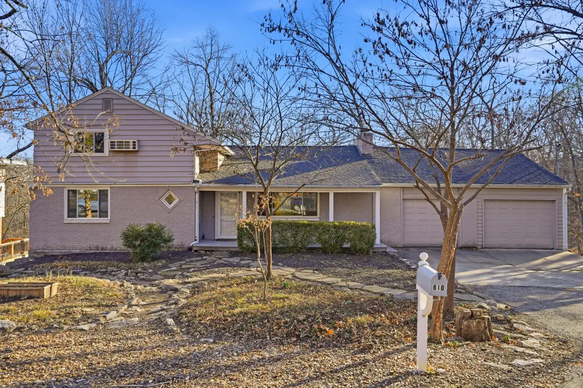 610 Redbud Ln, Columbia, MO 65203 - #1