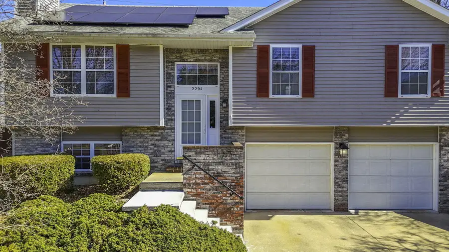 2204 Martinshire Dr, Columbia, MO 65203 - #2